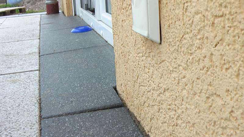 BAU.DE / BAU-Forum: 2. Bild zu Antwort "Untergurt bei Fertighaus aufgequollen?" auf die Frage "Fertighaus Untergurt aufgequollen: Ursachen, Folgen & Sanierung bei Feuchtigkeit?" im BAU-Forum "Fertighaus"