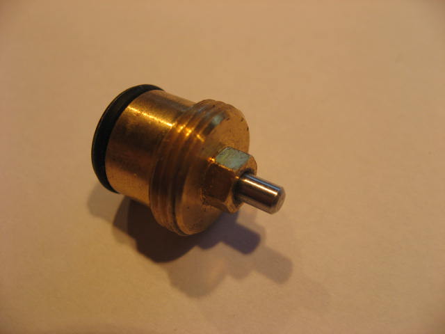 BAU.DE / BAU-Forum: 1. Bild zu Frage "Suche Ersatzteil (dichtbuchse) für Heizkreisverteiler" im BAU-Forum "Fußbodenheizungen / Wandheizungen" BAU.DE / BAU-Forum: 1. Bild zu Frage "Suche Ersatzteil (dichtbuchse) für Heizkreisverteiler" im BAU-Forum "Fußbodenheizungen / Wandheizungen"