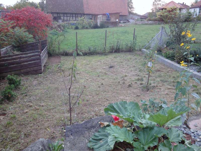 BAU.DE / BAU-Forum: 1. Bild zu Frage "Boden f&uuml;r Gartenh&auml;uschen bearbeiten" im BAU-Forum "Rund um den Garten"