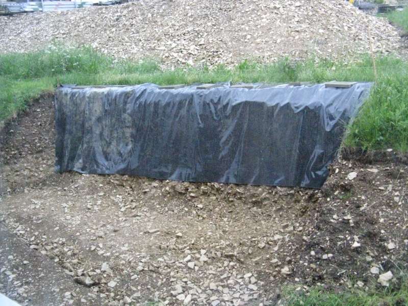 BAU.DE / BAU-Forum: 1. Bild zu Frage "Stützmauer bauen" im BAU-Forum "Rund um den Garten" BAU.DE / BAU-Forum: 1. Bild zu Frage "Stützmauer bauen" im BAU-Forum "Rund um den Garten"