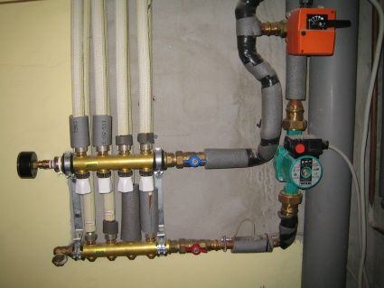 BAU.DE / BAU-Forum: 1. Bild zu Frage "Heizung verliert Wasserdruck im Winter" im BAU-Forum "Heizung / Warmwasser" BAU.DE / BAU-Forum: 1. Bild zu Frage "Heizung verliert Wasserdruck im Winter" im BAU-Forum "Heizung / Warmwasser"