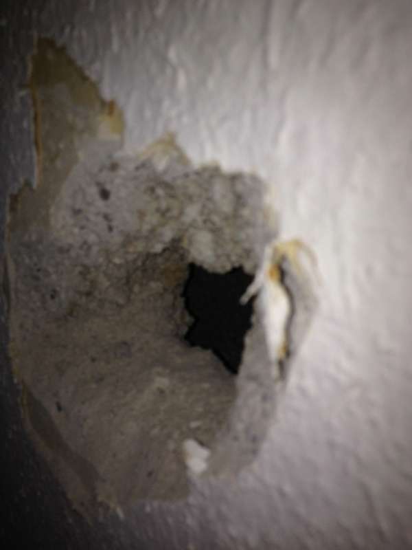 BAU.DE / BAU-Forum: 3. Bild zu Frage "Frage zur Art von Mauerwerk (Fotos)" im BAU-Forum "Innenw&auml;nde"