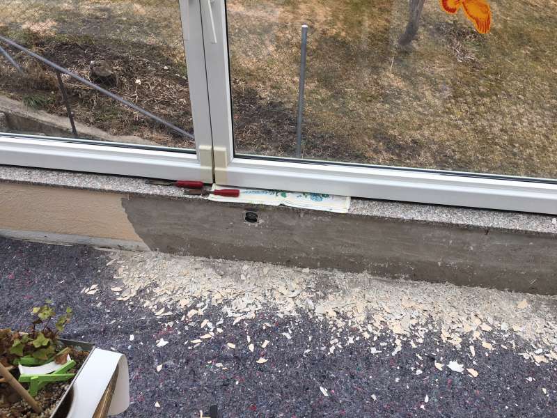 BAU.DE / BAU-Forum: 2. Bild zu Frage "Innenwand sandig was soll aufgetragen werden?" im BAU-Forum "Innenw&auml;nde"