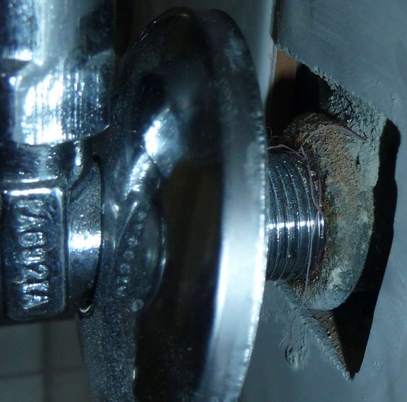 BAU.DE / BAU-Forum: 1. Bild zu Frage "Installation ausgetauscht? Was meint Ihr?" im BAU-Forum "Installation: Elektro, Gas, Wasser, Fernwärme etc." BAU.DE / BAU-Forum: 1. Bild zu Frage "Installation ausgetauscht? Was meint Ihr?" im BAU-Forum "Installation: Elektro, Gas, Wasser, Fernwärme etc."