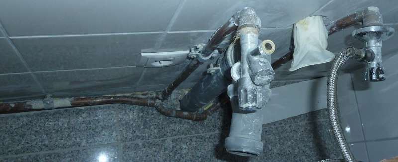 BAU.DE / BAU-Forum: 3. Bild zu Frage "Installation ausgetauscht? Was meint Ihr?" im BAU-Forum "Installation: Elektro, Gas, Wasser, Fernwärme etc." BAU.DE / BAU-Forum: 3. Bild zu Frage "Installation ausgetauscht? Was meint Ihr?" im BAU-Forum "Installation: Elektro, Gas, Wasser, Fernwärme etc."