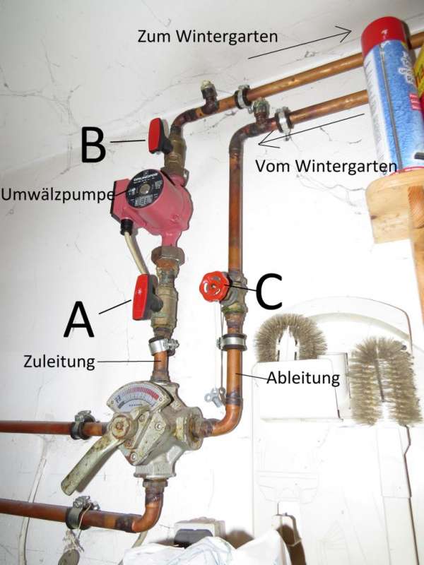 BAU.DE / BAU-Forum: 1. Bild zu Frage "Wie bekomme ich das Wasser aus den Leitungen der Bodenheizung?" im BAU-Forum "Installation: Elektro, Gas, Wasser, Fernwärme etc." BAU.DE / BAU-Forum: 1. Bild zu Frage "Wie bekomme ich das Wasser aus den Leitungen der Bodenheizung?" im BAU-Forum "Installation: Elektro, Gas, Wasser, Fernwärme etc."