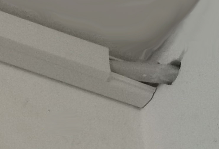 BAU.DE / BAU-Forum: 4. Bild zu Frage "Unsaubere Elektroinstallation: Kabelkanal auf Putz - Wie beheben?" im BAU-Forum "Installation: Elektro, Gas, Wasser, Fernwärme etc." BAU.DE / BAU-Forum: 4. Bild zu Frage "Unsaubere Elektroinstallation: Kabelkanal auf Putz - Wie beheben?" im BAU-Forum "Installation: Elektro, Gas, Wasser, Fernwärme etc."