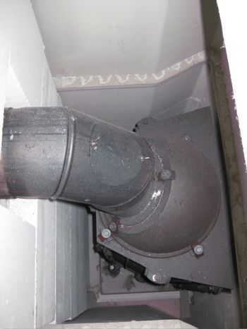 BAU.DE / BAU-Forum: 1. Bild zu Frage "Heizkamin mit Steinen als W&auml;rmespeicher nachr&uuml;sten?" im BAU-Forum "Kamin und Kachelofen"