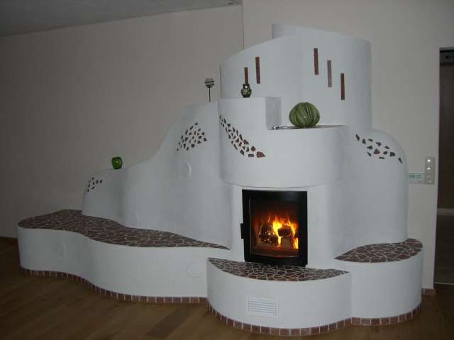 BAU.DE / BAU-Forum: 2. Bild zu Antwort "Grundofen im Reiheneckhaus: Optimale Wahl bei offener Bauweise" auf die Frage "Grundofen Strahlungswärme: Optimale Wärmeverteilung im Reiheneckhaus?" im BAU-Forum "Kamin und Kachelofen" BAU.DE / BAU-Forum: 2. Bild zu Antwort "Grundofen im Reiheneckhaus: Optimale Wahl bei offener Bauweise" auf die Frage "Grundofen Strahlungswärme: Optimale Wärmeverteilung im Reiheneckhaus?" im BAU-Forum "Kamin und Kachelofen"