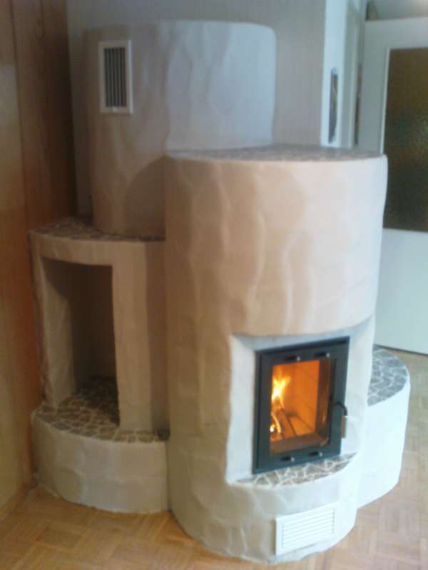 BAU.DE / BAU-Forum: 1. Bild zu Antwort "Er ist halt Keramiker..." auf die Frage "Grundofen mit Feinsteinzeug verkleiden: Hitzebest&auml;ndigkeit, Alternativen & Risiken?" im BAU-Forum "Kamin und Kachelofen"