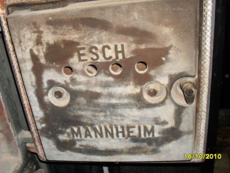 BAU.DE / BAU-Forum: 5. Bild zu Frage "Schamottsteine f&uuml;r Esch Mannheim Ofen finden: Modell, Gr&ouml;&szlig;e & Set-Empfehlungen?" im BAU-Forum "Kamin und Kachelofen"