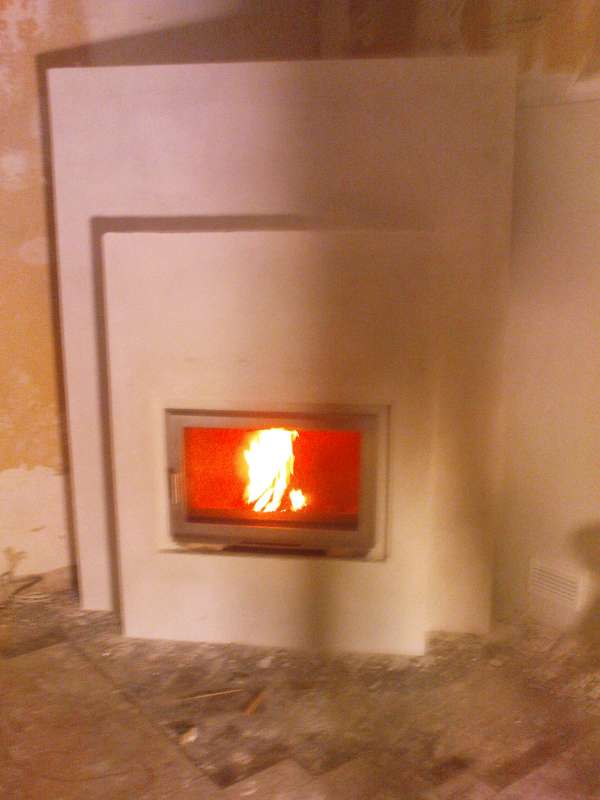 BAU.DE / BAU-Forum: 2. Bild zu Antwort "Warum widersprechen Sie sich?..." auf die Frage "Grundofen Heizleistung unzureichend: Schornsteinzug pr&uuml;fen, Ofenbauer haftbar machen?" im BAU-Forum "Kamin und Kachelofen"