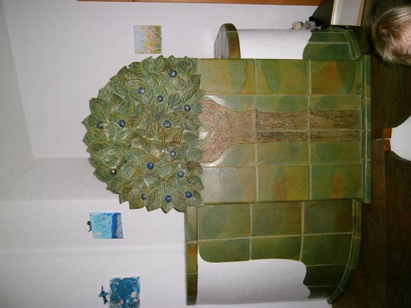 BAU.DE / BAU-Forum: 1. Bild zu Frage "alten rustikalen Kachelofen neu gestalten" im BAU-Forum "Kamin und Kachelofen"