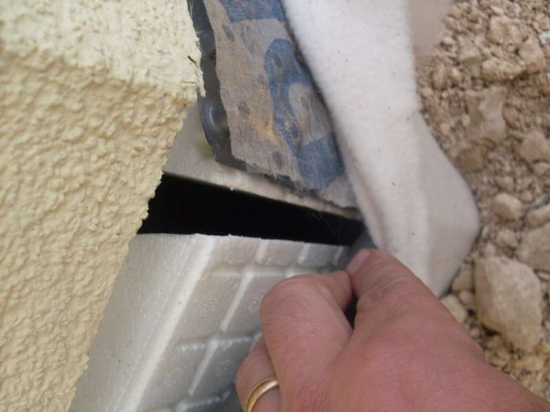 BAU.DE / BAU-Forum: 2. Bild zu Frage "M&auml;ngelbeseitigung: Fachgerechte Ausf&uuml;hrung, Rechte & Pflichten bei Baum&auml;ngeln?" im BAU-Forum "Keller"