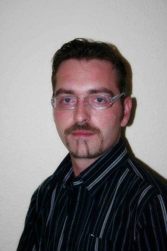 BAU.DE / BAU-Forum: 1. Bild zu Antwort "Feuchter Keller: Rotkalk vs. BAWAX zur Wandstabilisierung" auf die Frage "Feuchten Keller verputzen: Welcher Putz bei Salzausbl&uuml;hungen & hoher Feuchtigkeit geeignet?" im BAU-Forum "Keller"