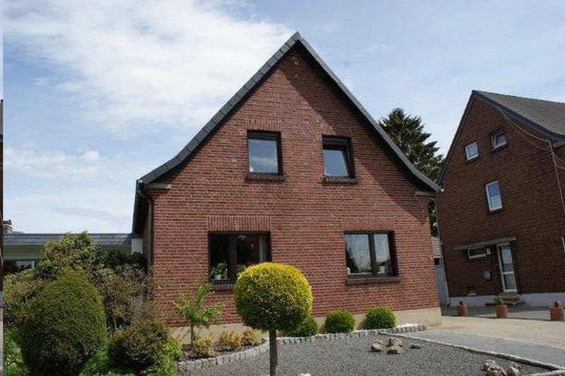 BAU.DE / BAU-Forum: 1. Bild zu Antwort "Antwort" auf die Frage "Wasser im Keller durch Fenster: Lichtsch&auml;chte abdichten? Kosten & Anleitung" im BAU-Forum "Keller"