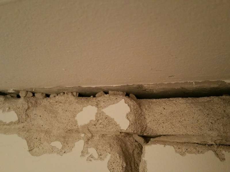 BAU.DE / BAU-Forum: 5. Bild zu Frage "Kellerwand tragend?" im BAU-Forum "Keller" BAU.DE / BAU-Forum: 5. Bild zu Frage "Kellerwand tragend?" im BAU-Forum "Keller"