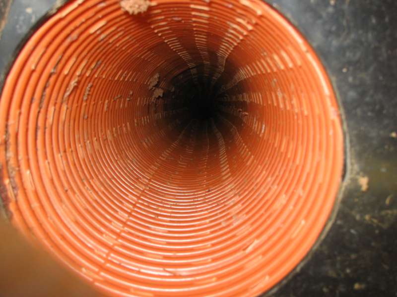 BAU.DE / BAU-Forum: 1. Bild zu Frage "Anschluss der Drainage an Sickerschacht" im BAU-Forum "Keller" BAU.DE / BAU-Forum: 1. Bild zu Frage "Anschluss der Drainage an Sickerschacht" im BAU-Forum "Keller"