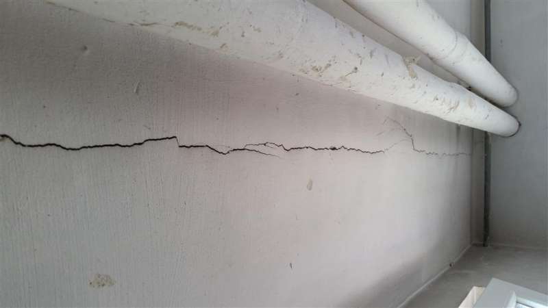 BAU.DE / BAU-Forum: 2. Bild zu Frage "Risse in Kellerdecke problematisch?" im BAU-Forum "Keller" BAU.DE / BAU-Forum: 2. Bild zu Frage "Risse in Kellerdecke problematisch?" im BAU-Forum "Keller"