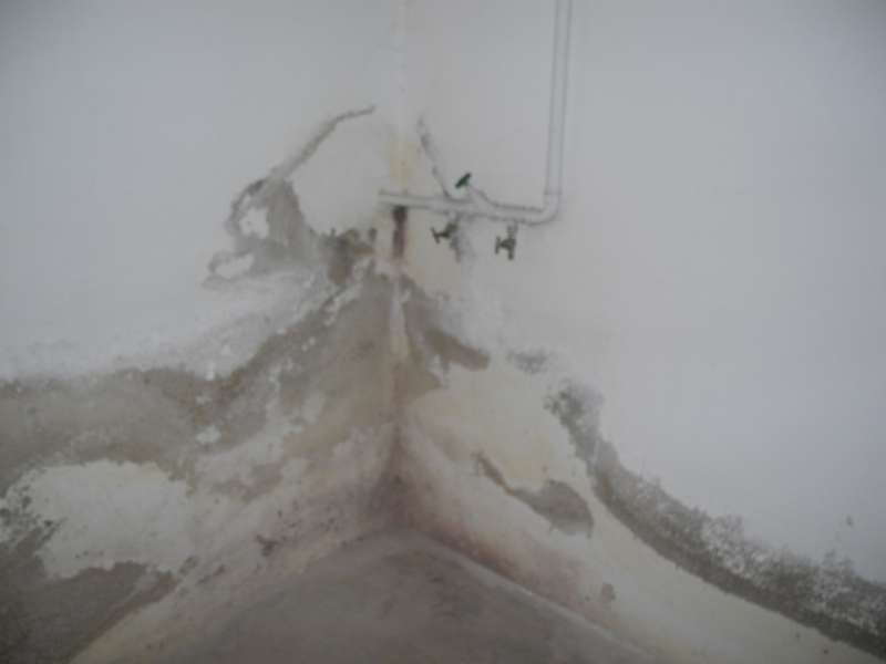 BAU.DE / BAU-Forum: 1. Bild zu Frage "Beurteilung Keller Haus Baujahr 1965" im BAU-Forum "Keller" BAU.DE / BAU-Forum: 1. Bild zu Frage "Beurteilung Keller Haus Baujahr 1965" im BAU-Forum "Keller"