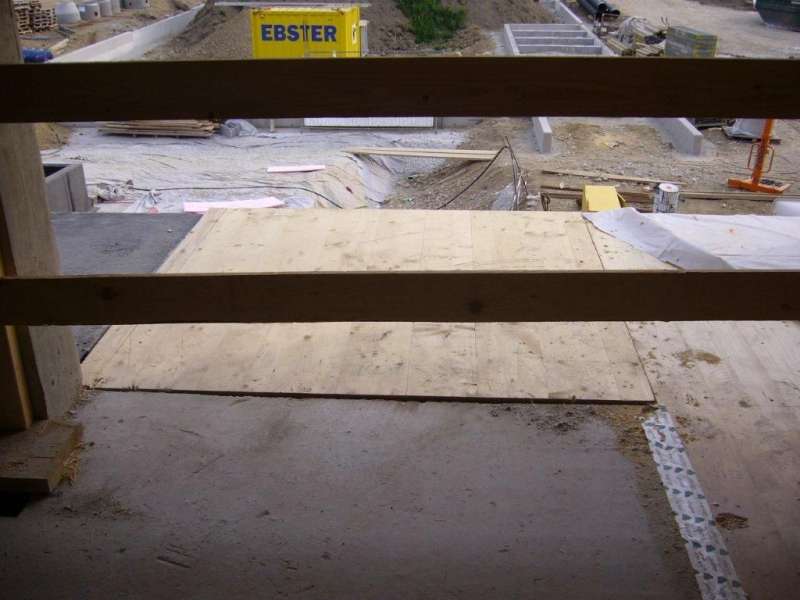 BAU.DE / BAU-Forum: 4. Bild zu Frage "Baufuge quer durchs Wohnzimmer" im BAU-Forum "Neubau" BAU.DE / BAU-Forum: 4. Bild zu Frage "Baufuge quer durchs Wohnzimmer" im BAU-Forum "Neubau"