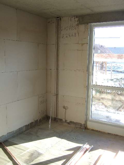 BAU.DE / BAU-Forum: 1. Bild zu Antwort "Kann..." auf die Frage "Risse im Innenputz Neubau Stadtvilla: Ursachen, Risiken & Sofortma&szlig;nahmen?" im BAU-Forum "Neubau"