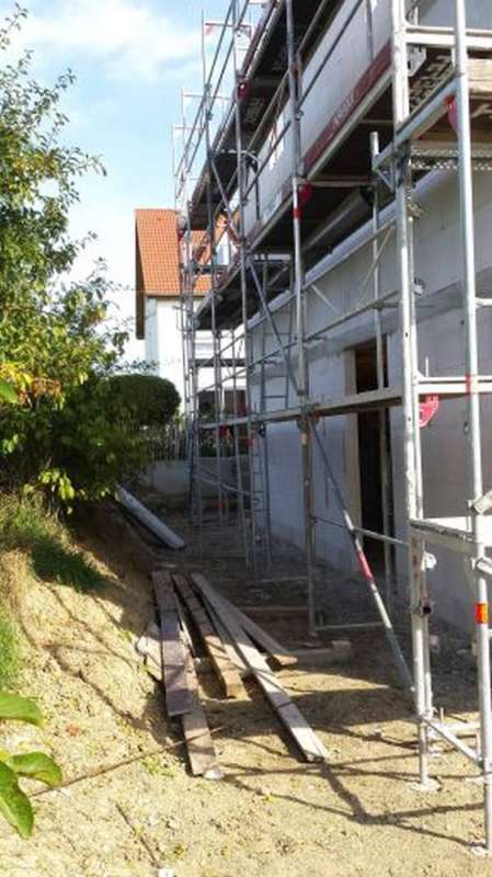 BAU.DE / BAU-Forum: 1. Bild zu Frage "Abst&uuml;tzung/Abb&ouml;schung Grundst&uuml;ck" im BAU-Forum "Neubau"