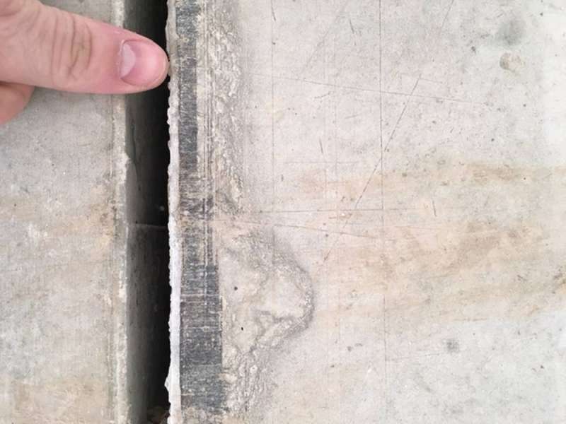 BAU.DE / BAU-Forum: 2. Bild zu Frage "Was sind das f&uuml;r Fugen in der Garage? Wie schlie&szlig;en?" im BAU-Forum "Neubau"