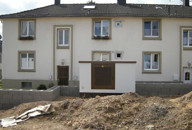 BAU.DE / BAU-Forum: 1. Bild zu Frage "Grenzabstand und von Bauh&ouml;he von Trafostation in NRW" im BAU-Forum "Normen, Vorschriften, Verordnungen etc."