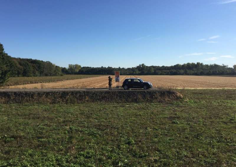 BAU.DE / BAU-Forum: 1. Bild zu Frage "Nachbarliche Zustimmung zur Aufschüttung >1 m" im BAU-Forum "Bauplanung / Baugenehmigung" BAU.DE / BAU-Forum: 1. Bild zu Frage "Nachbarliche Zustimmung zur Aufschüttung >1 m" im BAU-Forum "Bauplanung / Baugenehmigung"