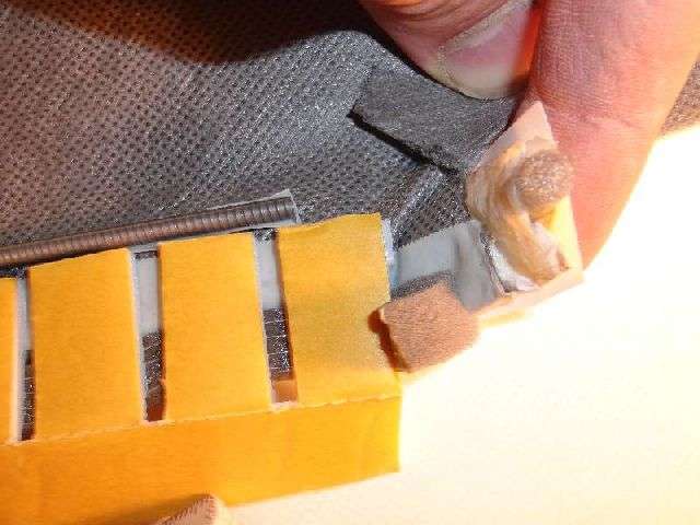 BAU.DE / BAU-Forum: 3. Bild zu Antwort "Hiwi Band: Detailbilder und Funktion f&uuml;r Badabdichtung" auf die Frage "Duschwanne/Badewanne auf Rohboden montieren: Was ist zu beachten? Abdichtung, Estrich & Montage" im BAU-Forum "Sanit&auml;r, Bad, Dusche, WC"