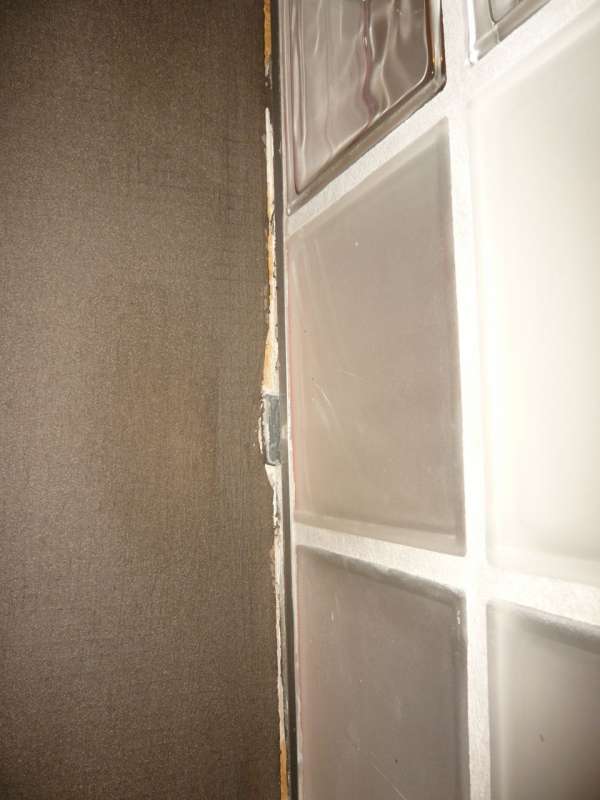 BAU.DE / BAU-Forum: 1. Bild zu Frage "Duschbereich Abdichtung mit Silikon?" im BAU-Forum "Sanit&auml;r, Bad, Dusche, WC"