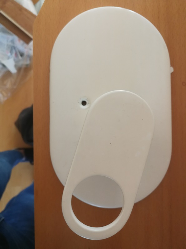 BAU.DE / BAU-Forum: 4. Bild zu Frage "Hersteller Duscharmatur gesucht (Baujahr ca. 1990)" im BAU-Forum "Sanit&auml;r, Bad, Dusche, WC"