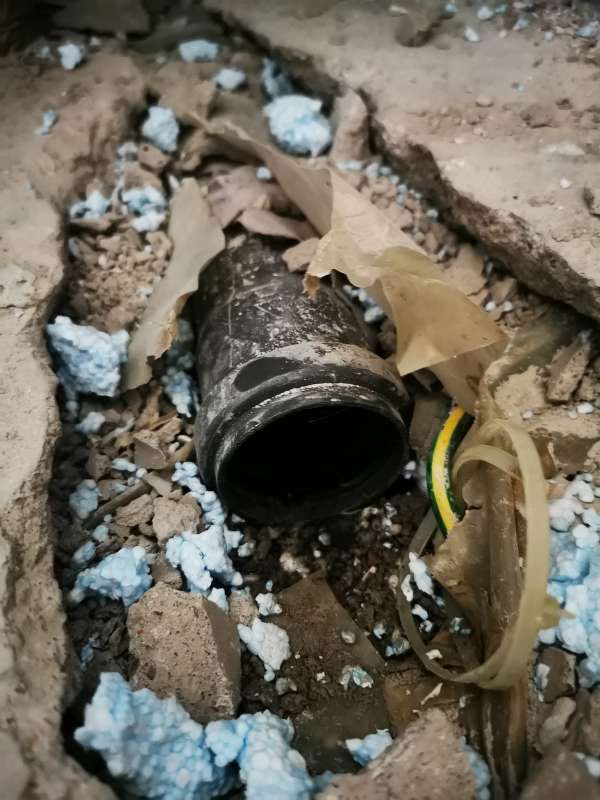 BAU.DE / BAU-Forum: 1. Bild zu Frage "Superflache Duschtasse &nbsp;-&nbsp; Ablaufh&ouml;he" im BAU-Forum "Sanit&auml;r, Bad, Dusche, WC"