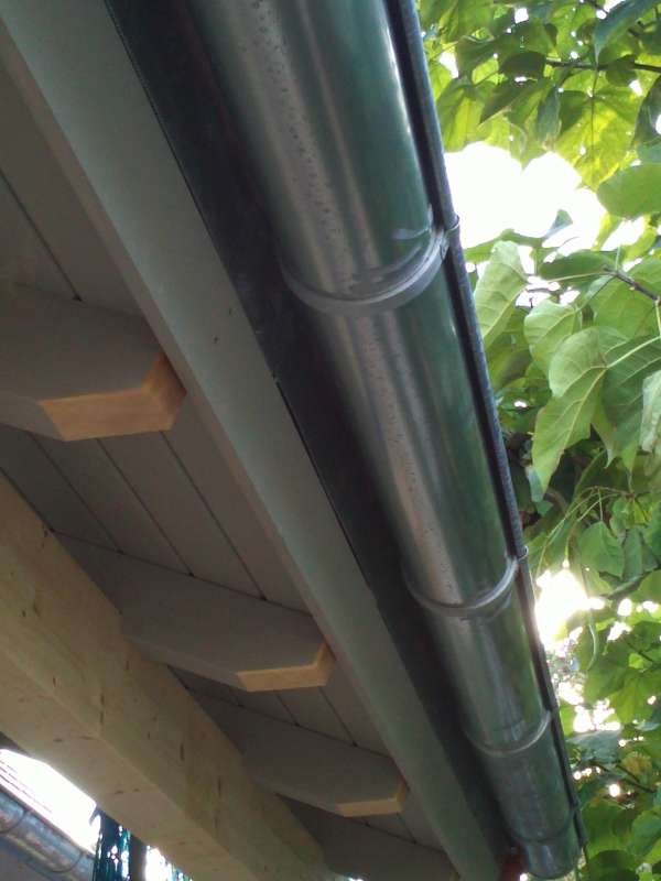 BAU.DE / BAU-Forum: 2. Bild zu Antwort "Dachsanierung: Zus&auml;tzliche Bilder der Spenglerarbeiten" auf die Frage "Spenglerarbeiten am Dach mangelhaft? Erkennung von M&auml;ngeln & Rechte als Bauherr" im BAU-Forum "Modernisierung / Sanierung / Bausch&auml;den"