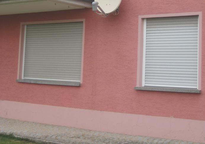 BAU.DE / BAU-Forum: 4. Bild zu Frage "Spritzschutz selber bauen: Materialien, Anleitung & Kosten im Überblick?" im BAU-Forum "Modernisierung / Sanierung / Bauschäden" BAU.DE / BAU-Forum: 4. Bild zu Frage "Spritzschutz selber bauen: Materialien, Anleitung & Kosten im Überblick?" im BAU-Forum "Modernisierung / Sanierung / Bauschäden"