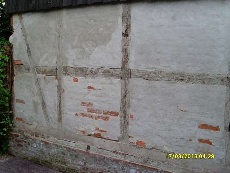 BAU.DE / BAU-Forum: 2. Bild zu Frage "Fachwerkwand verkleiden" im BAU-Forum "Modernisierung / Sanierung / Bausch&auml;den"