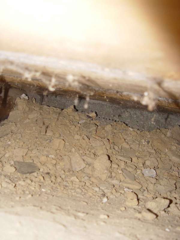 BAU.DE / BAU-Forum: 4. Bild zu Frage "Bausachschaden Winde hinter den Wänden" im BAU-Forum "Modernisierung / Sanierung / Bauschäden" BAU.DE / BAU-Forum: 4. Bild zu Frage "Bausachschaden Winde hinter den Wänden" im BAU-Forum "Modernisierung / Sanierung / Bauschäden"