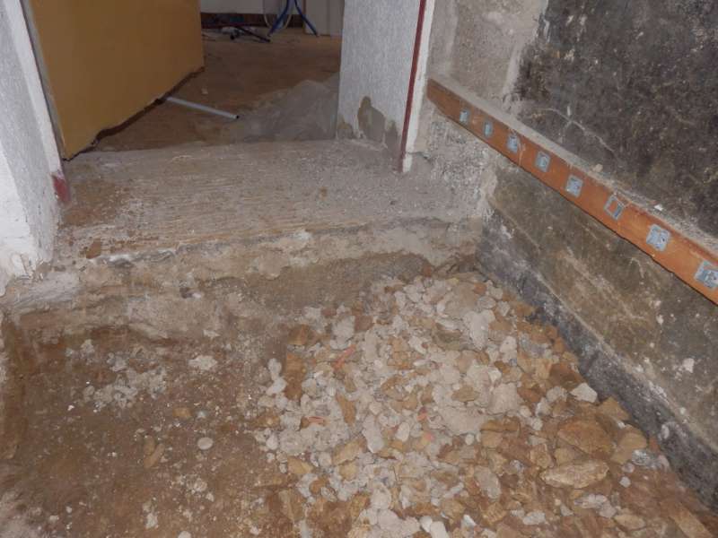 BAU.DE / BAU-Forum: 2. Bild zu Frage "St&uuml;ck Fundament entfernen" im BAU-Forum "Modernisierung / Sanierung / Bausch&auml;den"