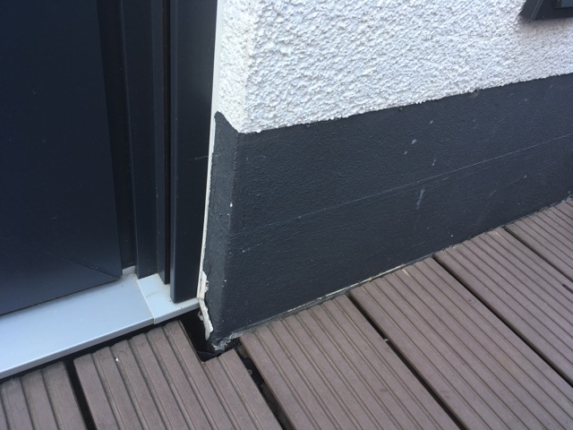 BAU.DE / BAU-Forum: 1. Bild zu Antwort "So, noch ein Bild der aktuellen..." auf die Frage "Ausbl&uuml;hungen Innenwand nach Wasserschaden: Ursachen, Gefahren & Sanierung?" im BAU-Forum "Modernisierung / Sanierung / Bausch&auml;den"