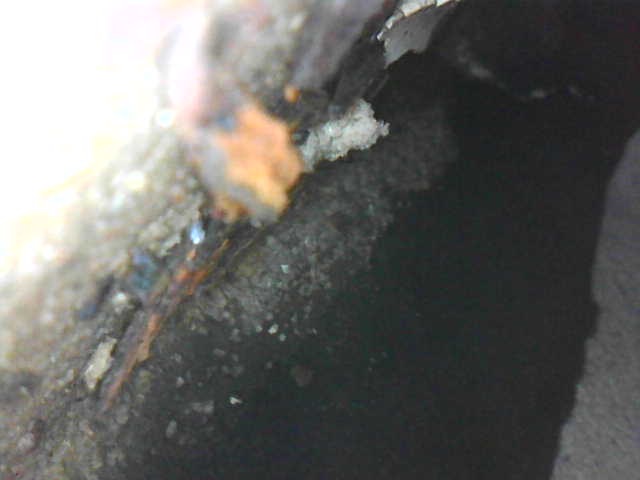 BAU.DE / BAU-Forum: 3. Bild zu Antwort "Endoskop Aufnahmen" auf die Frage "Schimmel hinter Dusche: Ursachen, Sanierung & Risiken f&uuml;r Bad-W&auml;nde?" im BAU-Forum "Modernisierung / Sanierung / Bausch&auml;den"