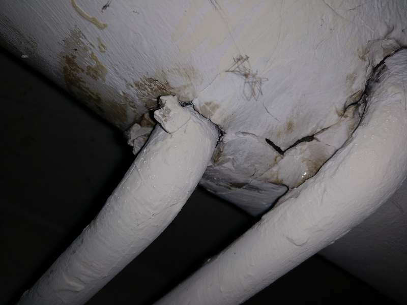 BAU.DE / BAU-Forum: 4. Bild zu Frage "Sanierung Asbest?" im BAU-Forum "Modernisierung / Sanierung / Bausch&auml;den"