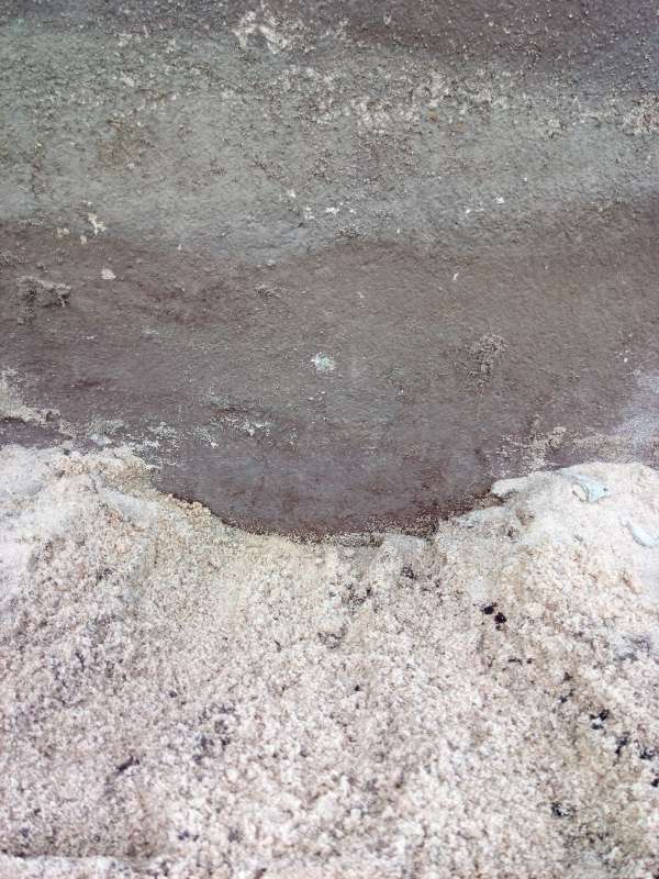 BAU.DE / BAU-Forum: 2. Bild zu Frage "Frage zum streichen des Geb&auml;udesockel und erdber&uuml;hrten Bereich" im BAU-Forum "Modernisierung / Sanierung / Bausch&auml;den"