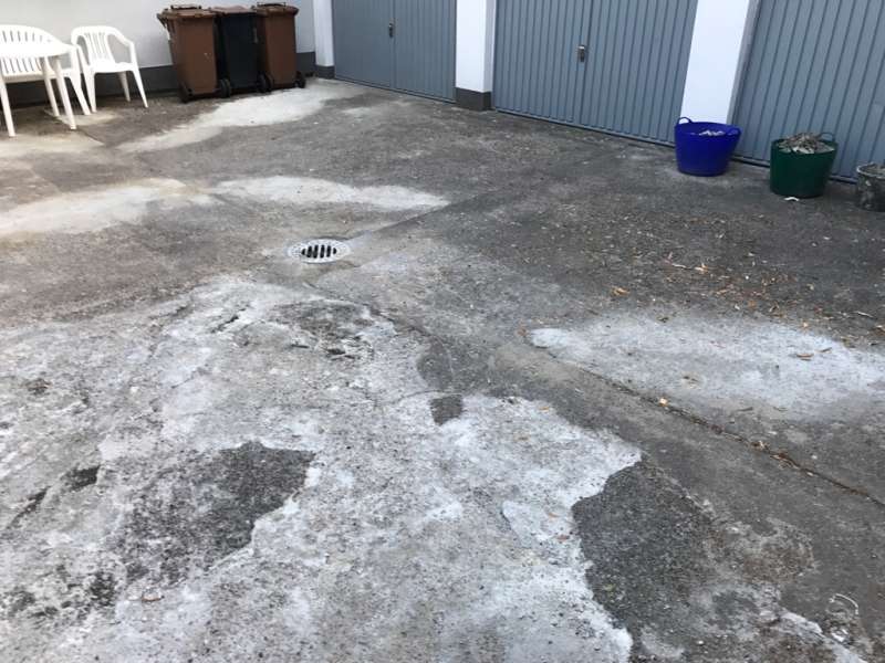 BAU.DE / BAU-Forum: 4. Bild zu Frage "Innenhof Sanierung" im BAU-Forum "Modernisierung / Sanierung / Bausch&auml;den"