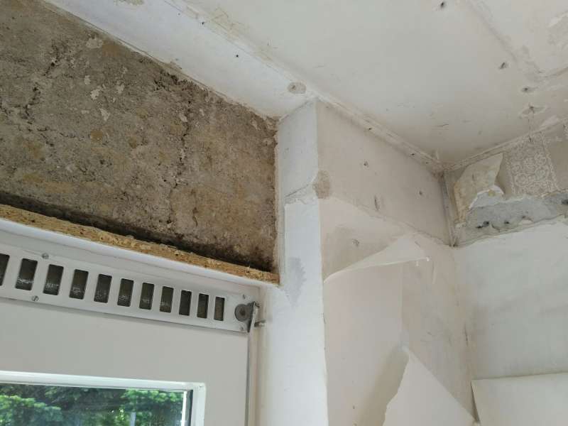 BAU.DE / BAU-Forum: 3. Bild zu Frage "Schmaler Sturz oder Ringanker: Unterschiede, Funktion & Notwendigkeit im Altbau?" im BAU-Forum "Modernisierung / Sanierung / Bauschäden" BAU.DE / BAU-Forum: 3. Bild zu Frage "Schmaler Sturz oder Ringanker: Unterschiede, Funktion & Notwendigkeit im Altbau?" im BAU-Forum "Modernisierung / Sanierung / Bauschäden"