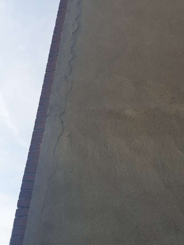 BAU.DE / BAU-Forum: 2. Bild zu Frage "Wandrisse Au&szlig;enwand: Ursachen erkennen, Sanierung & Kosten im &Uuml;berblick" im BAU-Forum "Modernisierung / Sanierung / Bausch&auml;den"