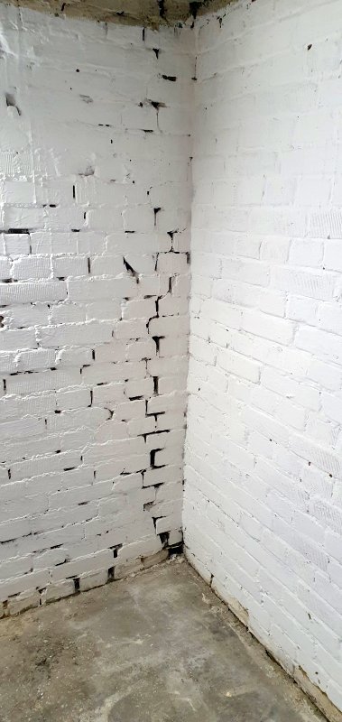 BAU.DE / BAU-Forum: 2. Bild zu Frage "Kellerdecke Absturzgefahr?" im BAU-Forum "Modernisierung / Sanierung / Bausch&auml;den"