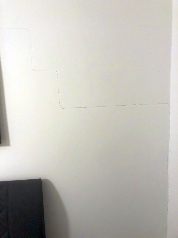 BAU.DE / BAU-Forum: 2. Bild zu Frage "Setzrisse im Mauerwerk innen" im BAU-Forum "Modernisierung / Sanierung / Bausch&auml;den"