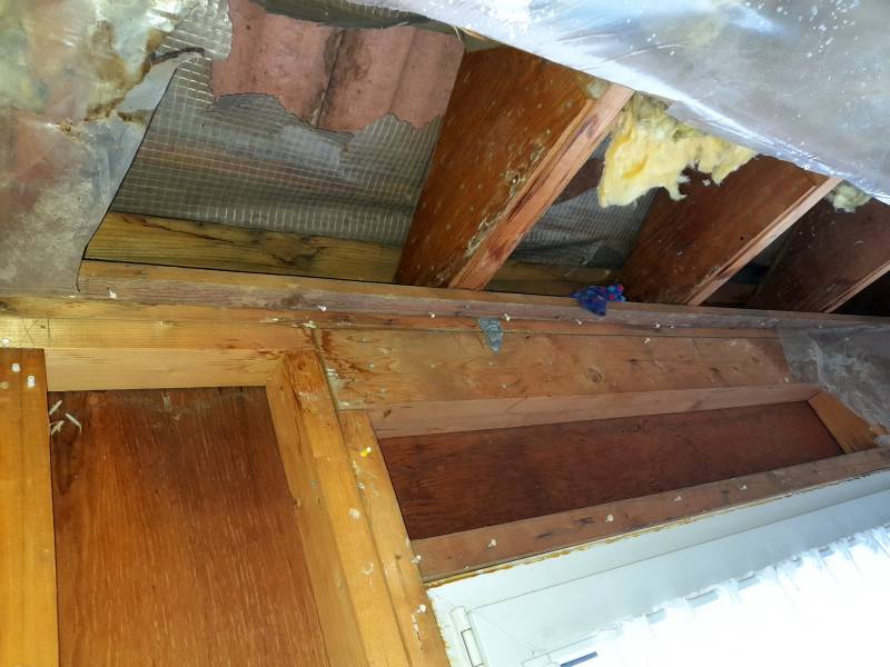 BAU.DE / BAU-Forum: 1. Bild zu Frage "Aufsparrend&auml;mmung oder des Platten etc" im BAU-Forum "Modernisierung / Sanierung / Bausch&auml;den"