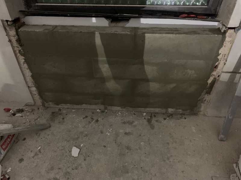 BAU.DE / BAU-Forum: 1. Bild zu Antwort "Gew&ouml;lbte Heizungsnische / Luft nach Zumauern" auf die Frage "Heizungsnische zumauern: Luftspalt vermeiden? Schimmelgefahr, D&auml;mmung & Alternativen" im BAU-Forum "Modernisierung / Sanierung / Bausch&auml;den"